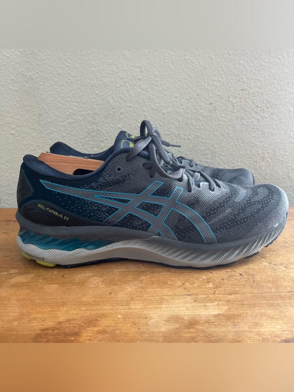 Asics Gel-Nimbus 23 Running Shoes Grey Blue Mens Size 8.5 1011B005 Sneakers - Picture 13 of 13